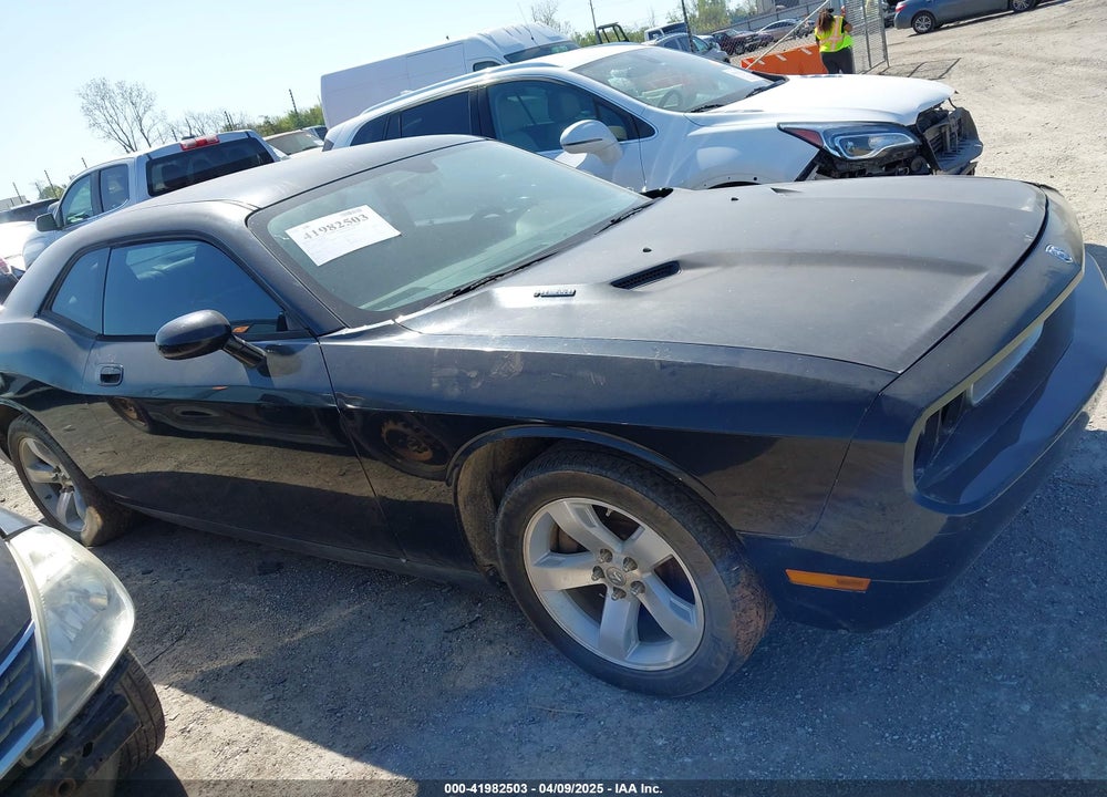 2009 DODGE CHALLENGER VIN: 2B3LJ54TX9H604970