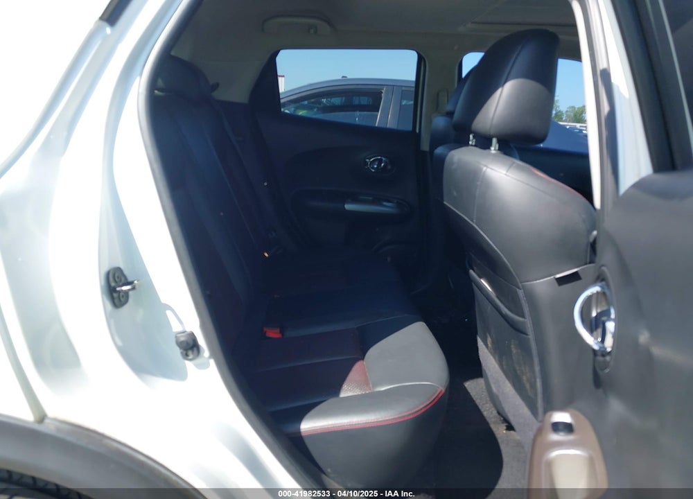 2014 NISSAN JUKE VIN: JN8AF5MR2ET360406