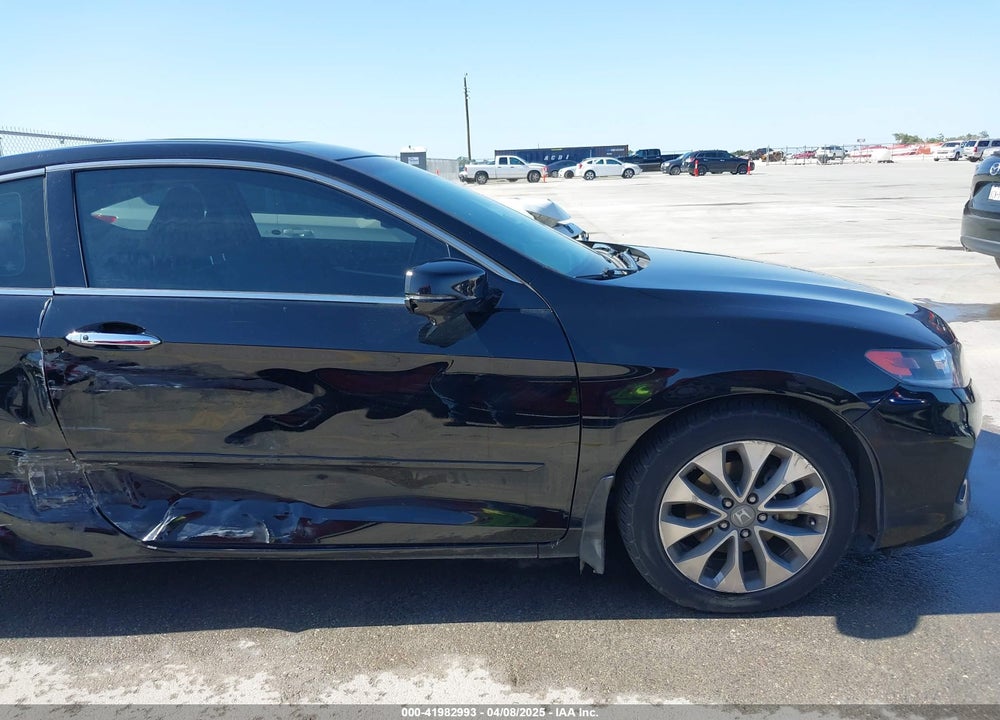 2013 HONDA ACCORD EX-L VIN: 1HGCT1B82DA017106
