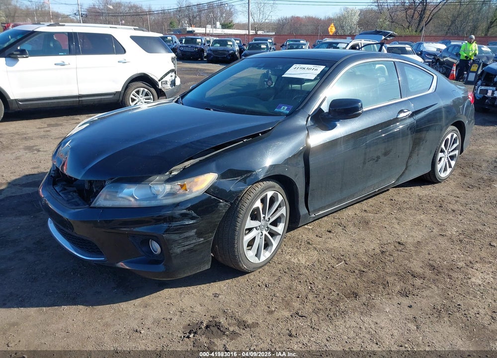 2013 HONDA ACCORD VIN: 1HGCT2B87DA008200