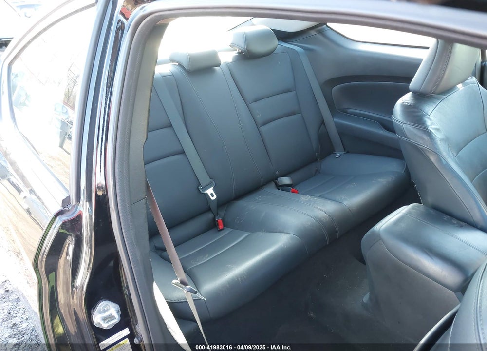 2013 HONDA ACCORD VIN: 1HGCT2B87DA008200
