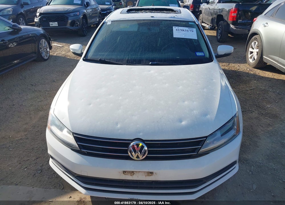 2017 VOLKSWAGEN JETTA 1.4T SE VIN: 3VWDB7AJ7HM369200