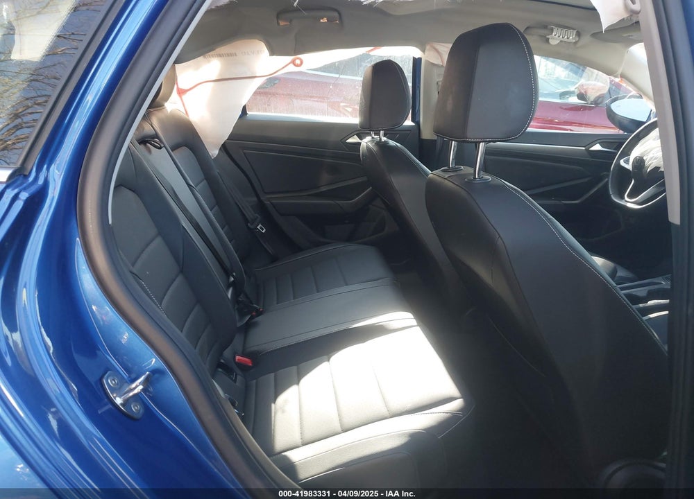 2024 VOLKSWAGEN JETTA VIN: 3VW7M7BU5RM057412