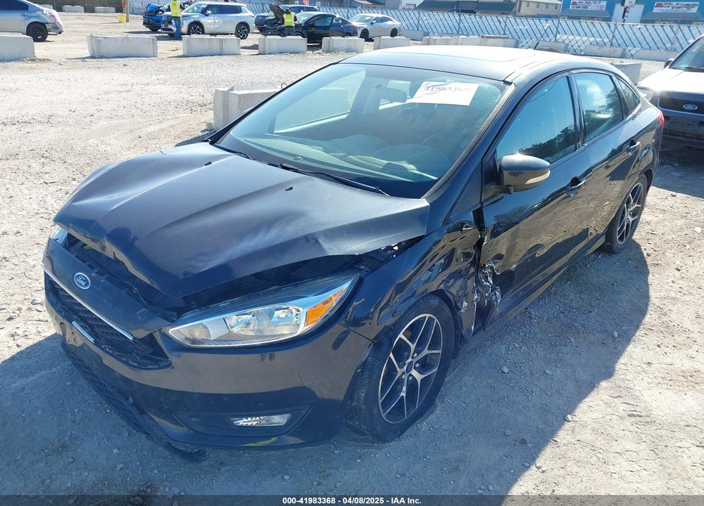 2015 FORD FOCUS SE VIN: 1FADP3F22FL373030