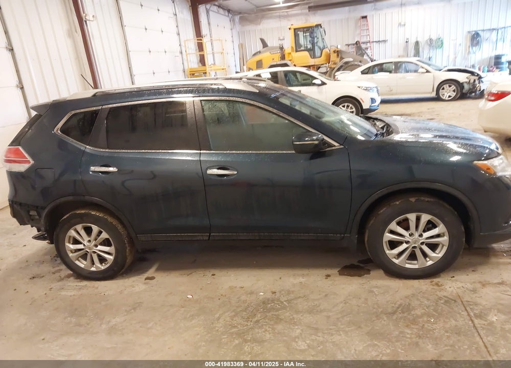 2015 NISSAN ROGUE SV VIN: 5N1AT2MV0FC926687