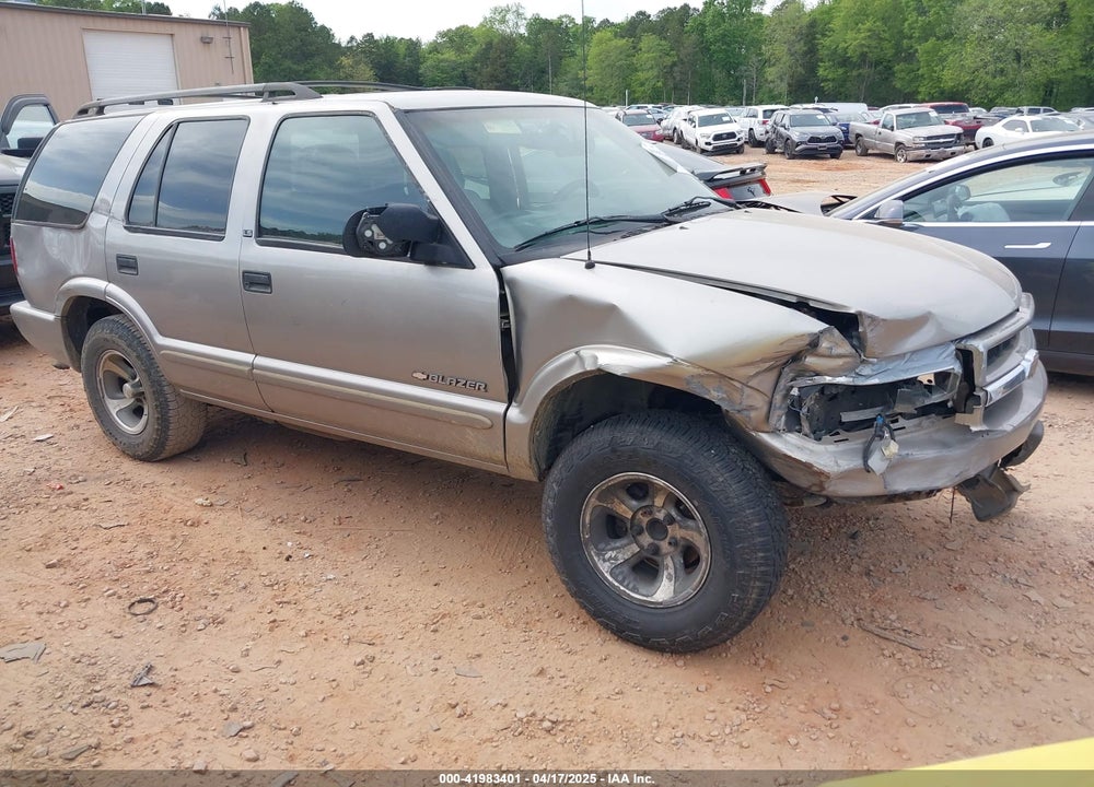 2003 CHEVROLET BLAZER VIN: 1GNCS13X43K102715