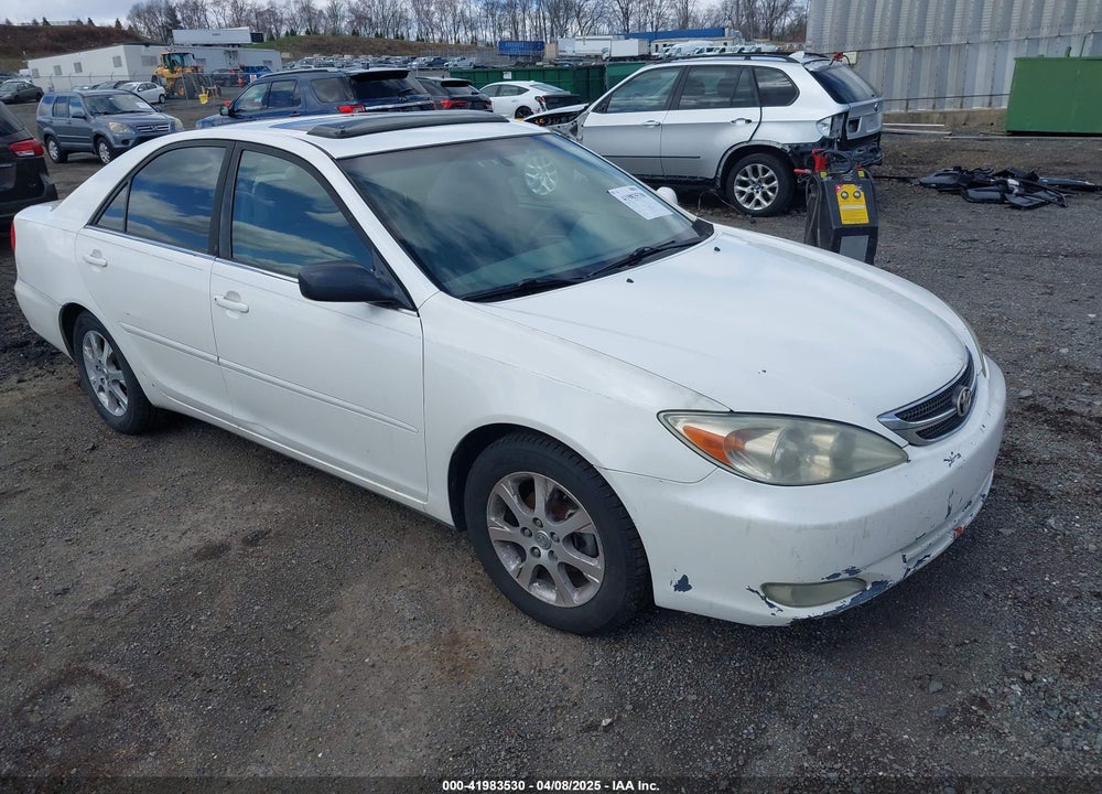 2004 TOYOTA CAMRY LE VIN: JTDBE32K140249889