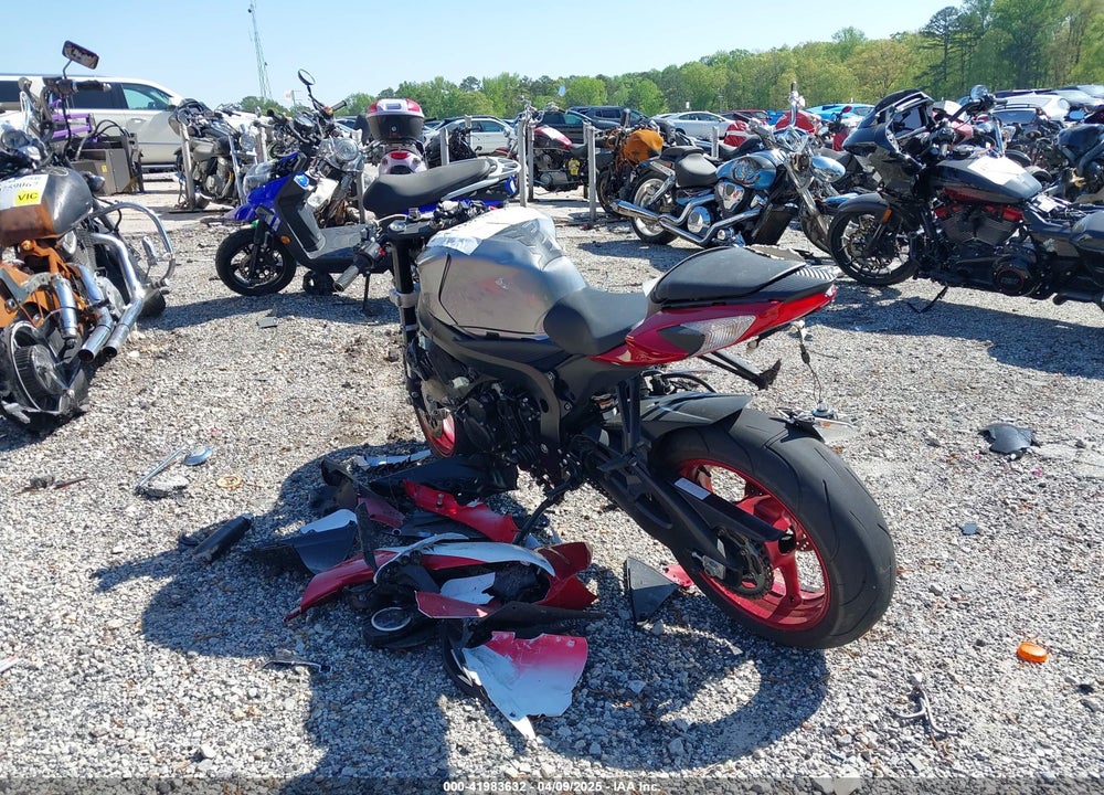 2018 SUZUKI GSX-R600 VIN: JS1GN7FA6J2100788