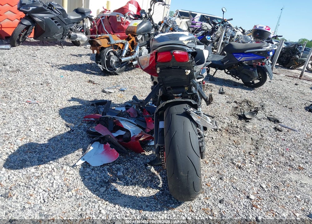 2018 SUZUKI GSX-R600 VIN: JS1GN7FA6J2100788