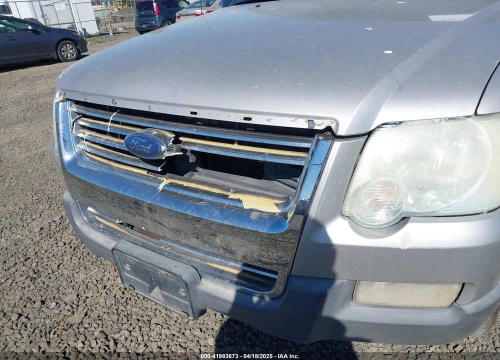 2006 FORD EXPLORER XLT VIN: 1FMEU63E66UA87405