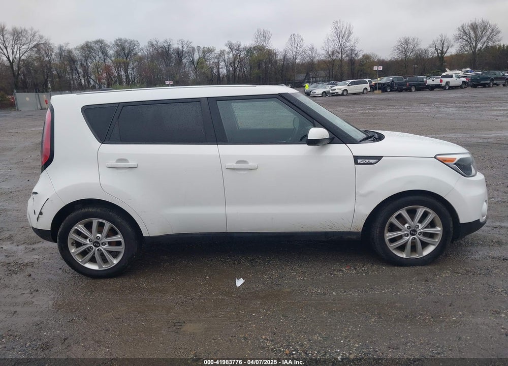 2018 KIA SOUL VIN: KNDJP3A58J7552575