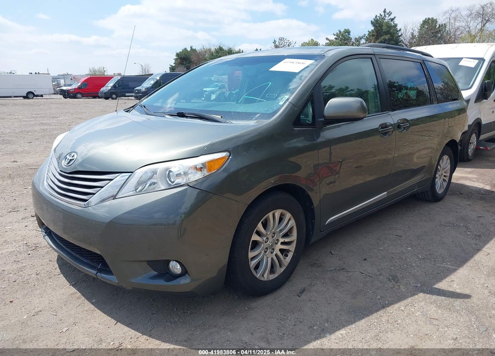 2012 TOYOTA SIENNA VIN: 5TDYK3DC0CS221618