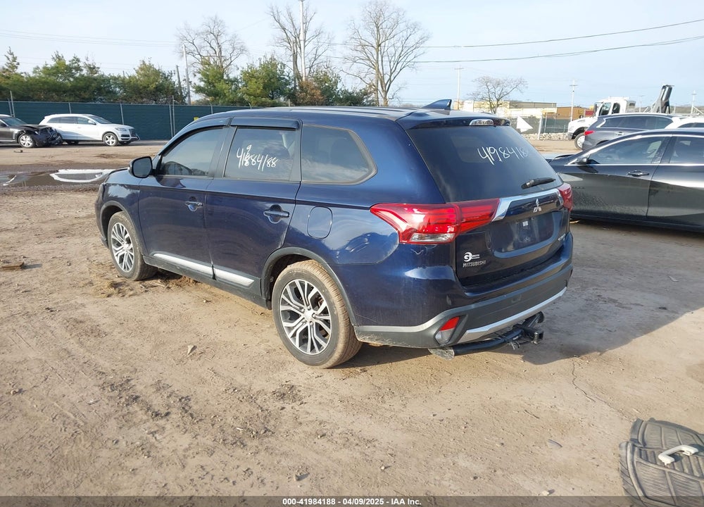 2018 MITSUBISHI OUTLANDER VIN: JA4AD3A37JZ021888