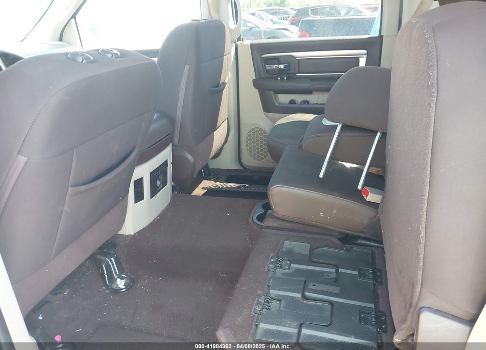 2018 RAM 1500 VIN: 3C6RR7LT8JG140135