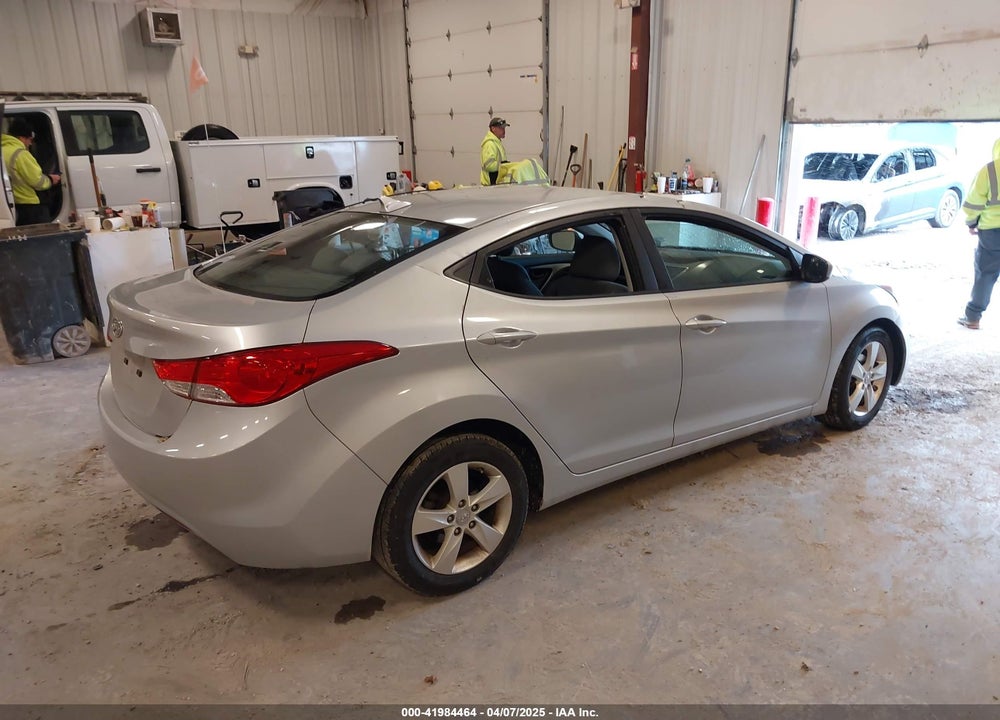 2011 HYUNDAI ELANTRA VIN: 5NPDH4AE9BH002718