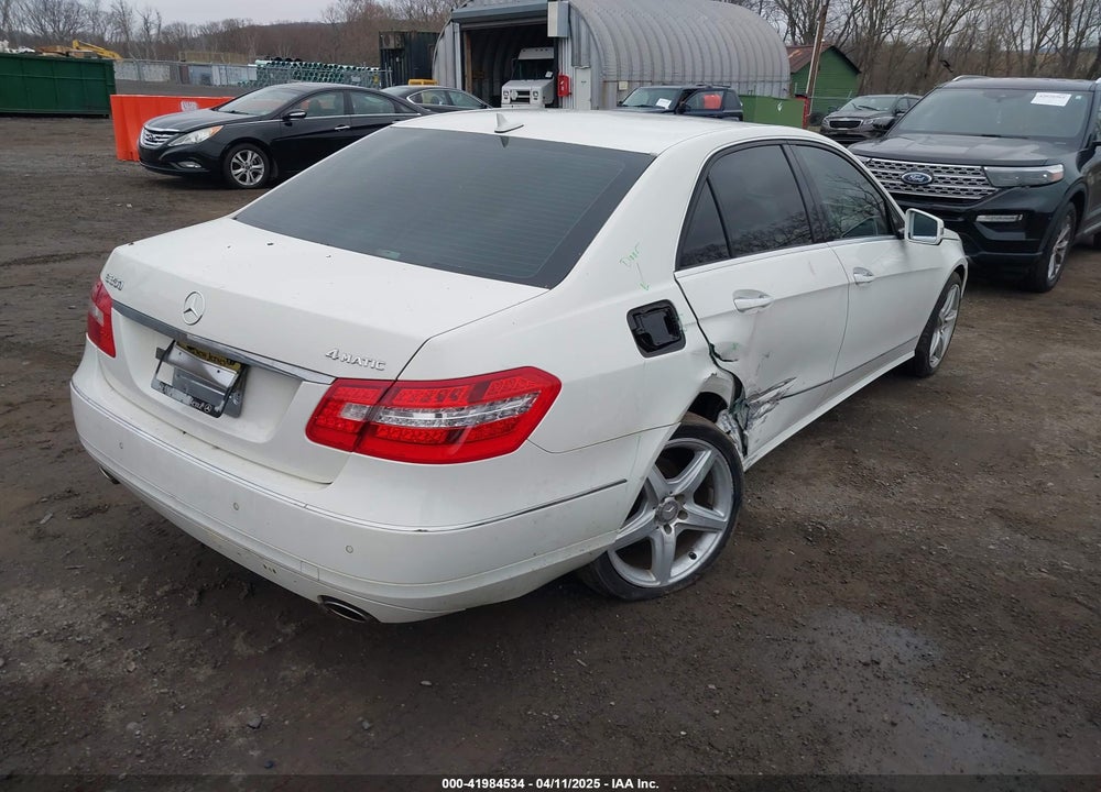 2010 MERCEDES-BENZ E 350 VIN: WDDHF8HB4AA143105