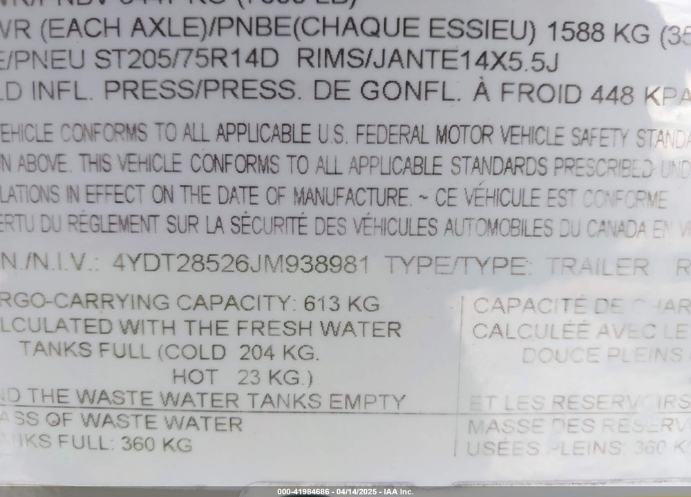 2018 COLEMAN M258RK 32' VIN: 4YDT28526JM938981