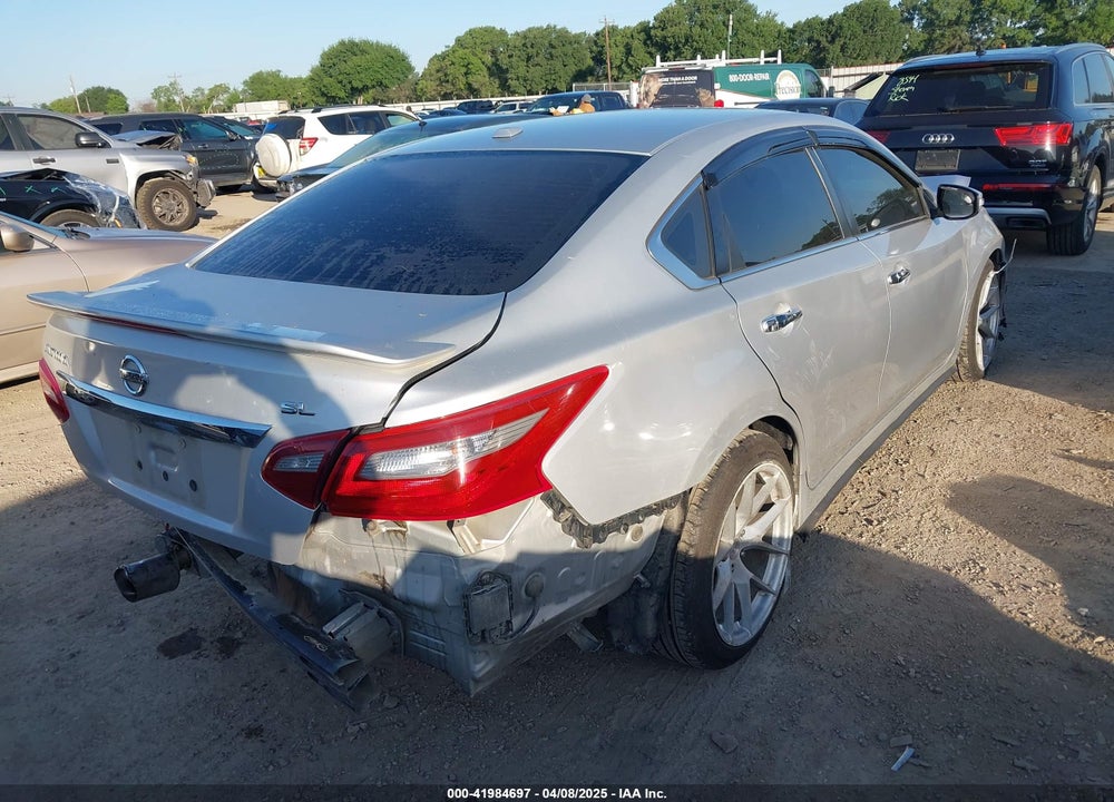 2018 NISSAN ALTIMA VIN: 1N4AL3AP4JC229943