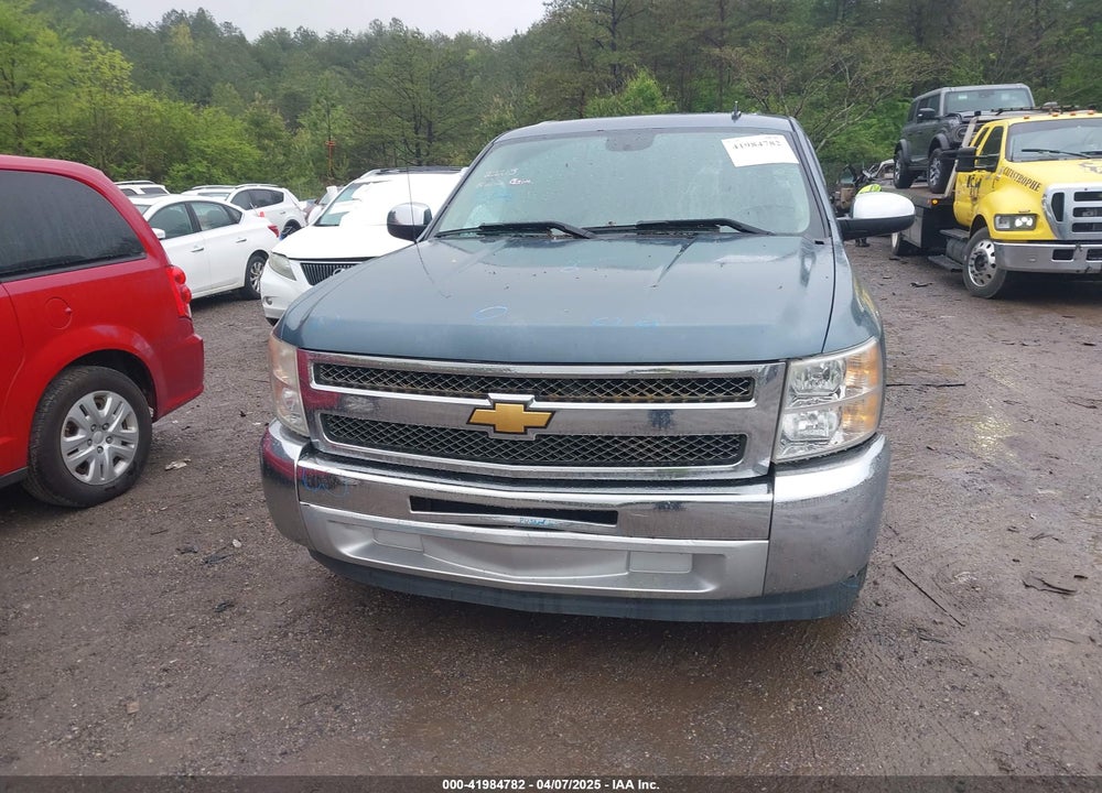 2013 CHEVROLET SILVERADO 1500 LT VIN: 3GCPCSE05DG153615