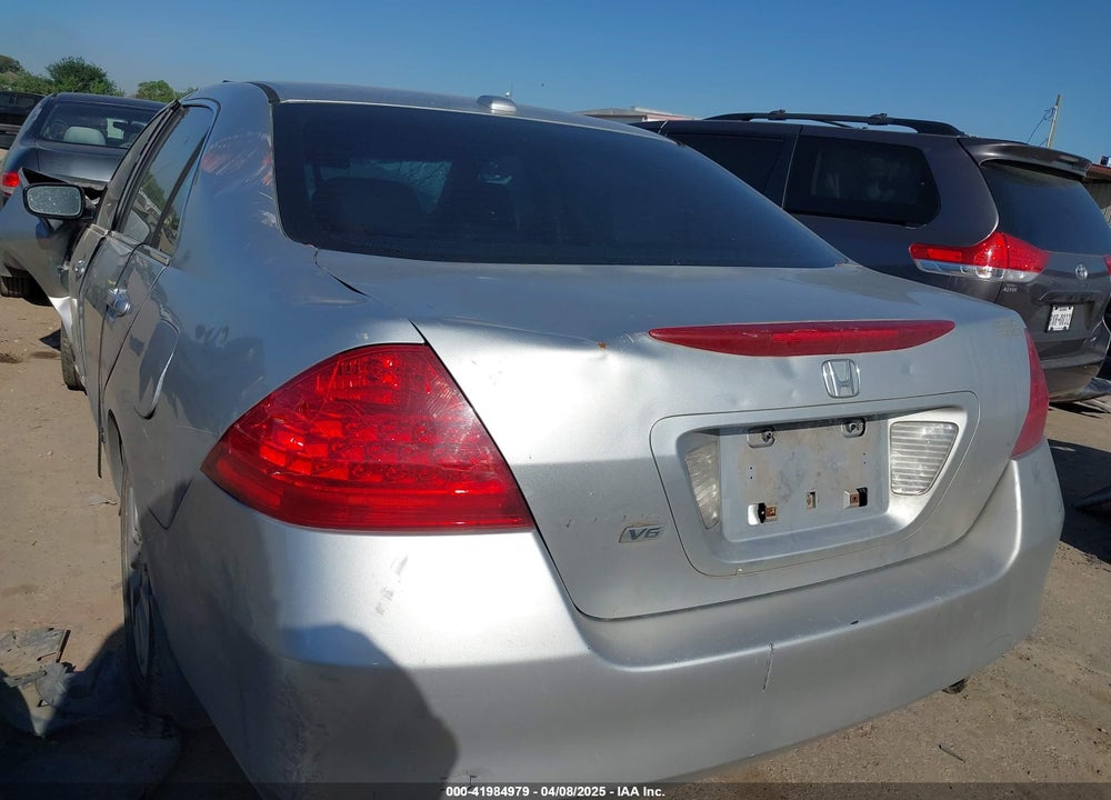 2007 HONDA ACCORD 3.0 EX VIN: 1HGCM66537A094405