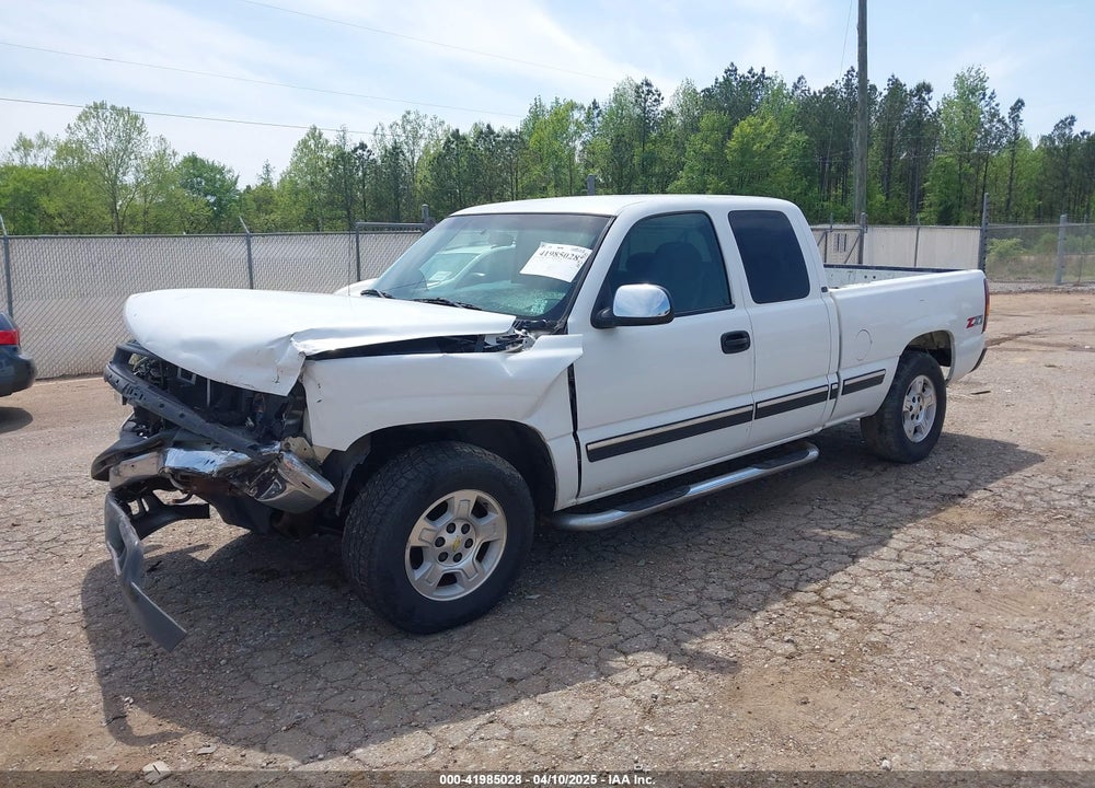 2001 CHEVROLET SILVERADO 1500 LS VIN: 1GCEK19TX1E114529