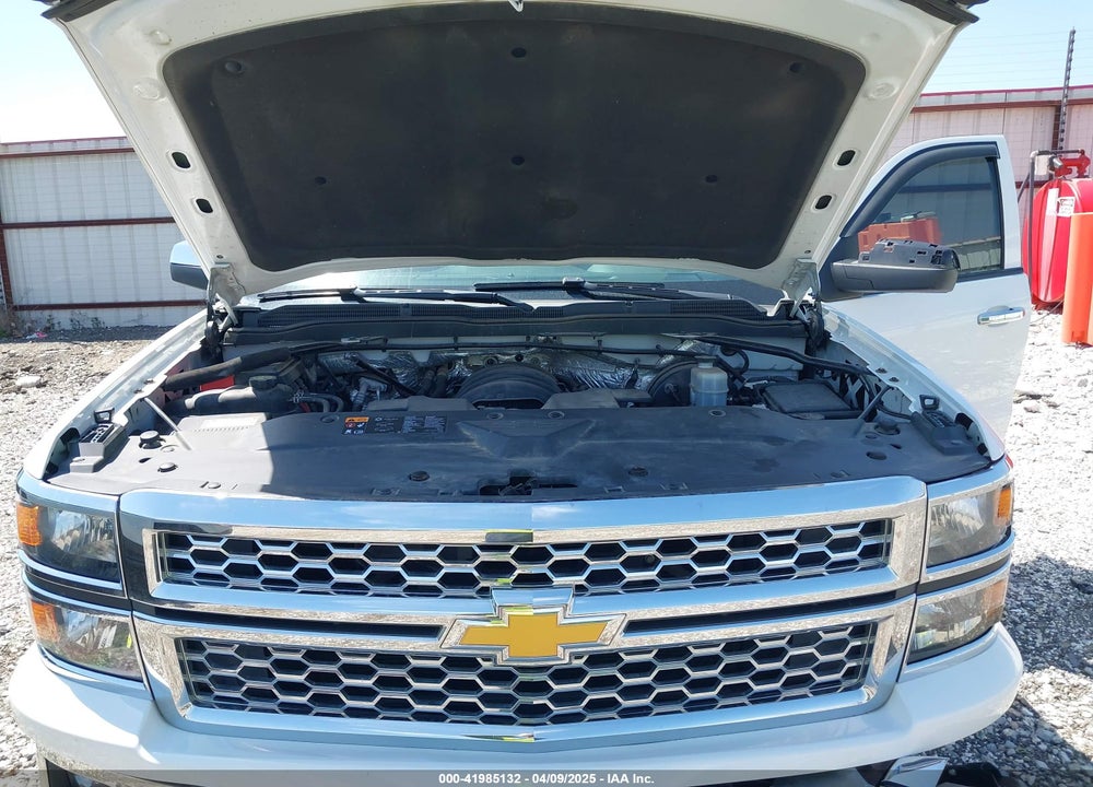 2014 CHEVROLET SILVERADO 1500 1LT VIN: 1GCRCREC7EZ180599