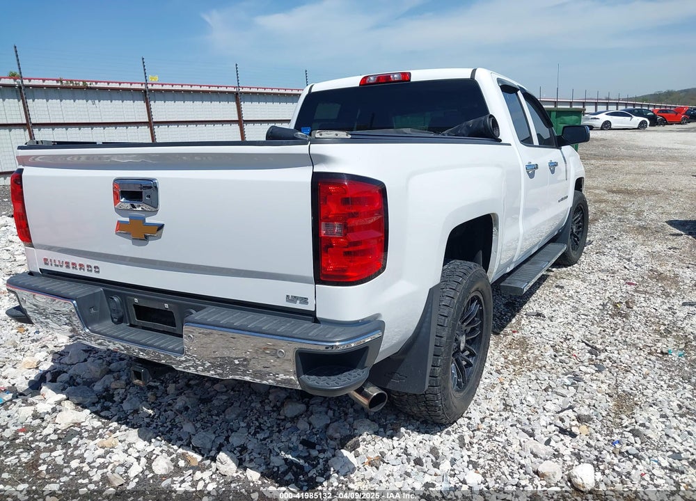 2014 CHEVROLET SILVERADO 1500 1LT VIN: 1GCRCREC7EZ180599
