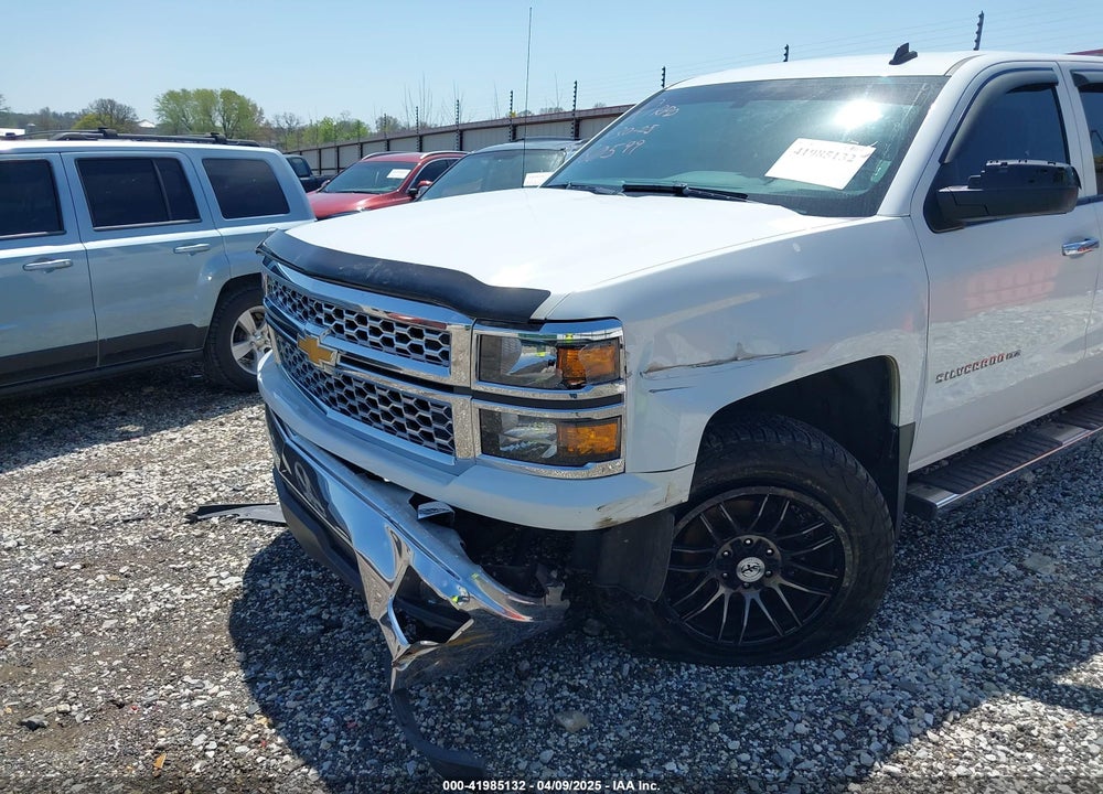 2014 CHEVROLET SILVERADO 1500 1LT VIN: 1GCRCREC7EZ180599
