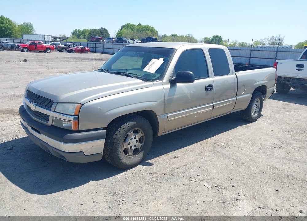 2003 CHEVROLET SILVERADO 1500 LS VIN: 2GCEC19V731307272