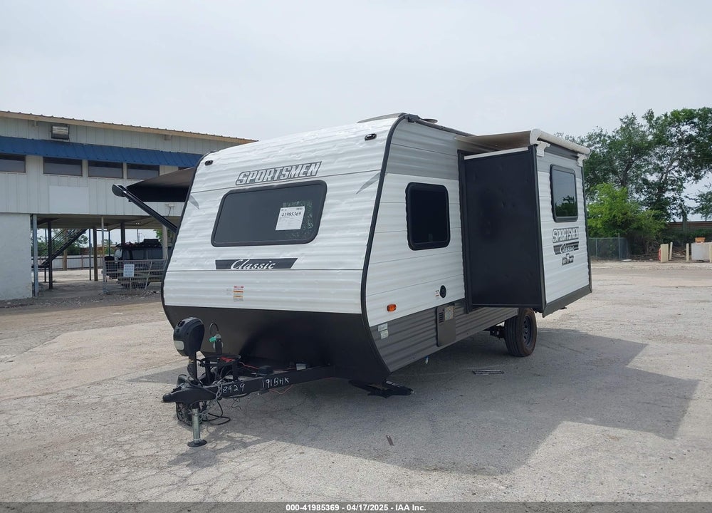 2022 KZ SPORTSMEN VIN: 4EZTK1812N4061214