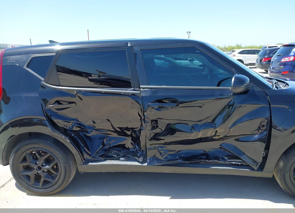 2021 KIA SOUL VIN: KNDJ23AU2M7129615