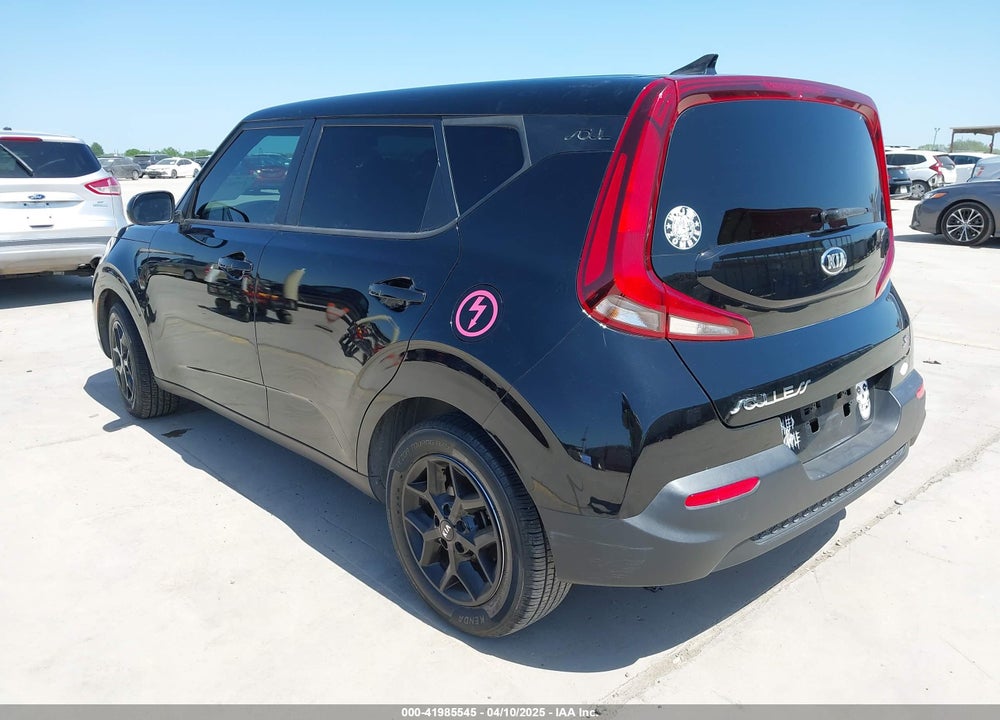 2021 KIA SOUL VIN: KNDJ23AU2M7129615