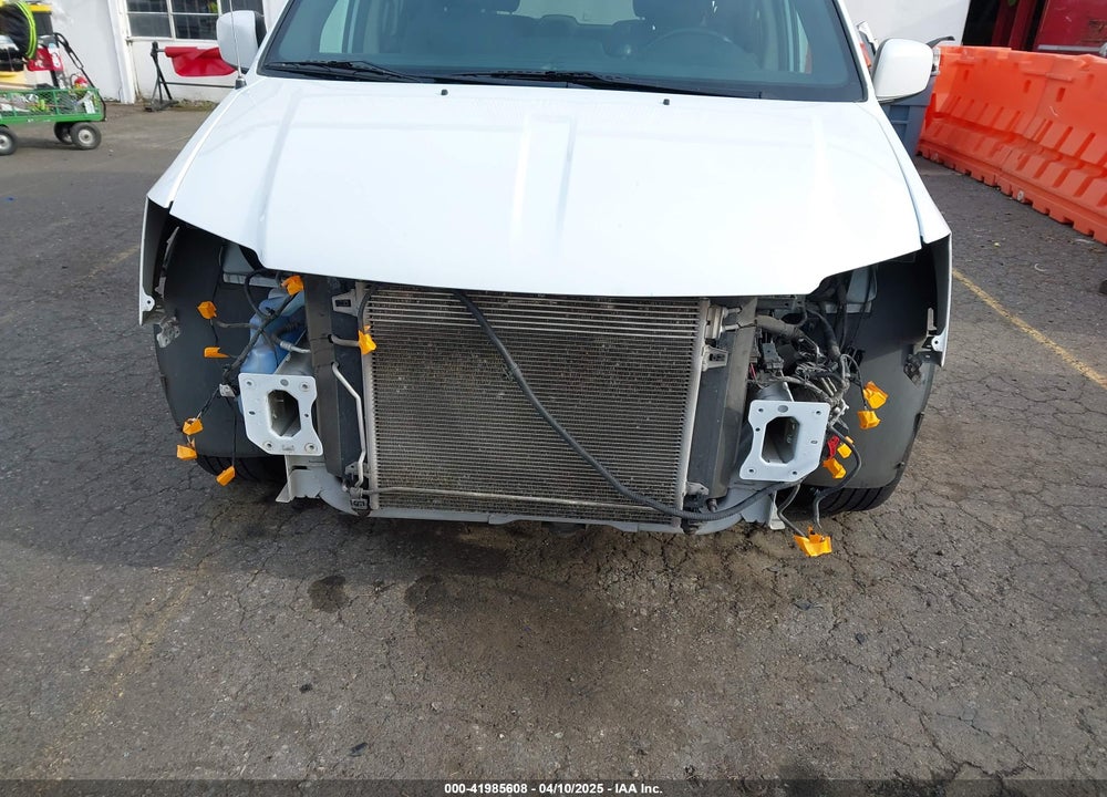 2017 DODGE GRAND CARAVAN VIN: 2C4RDGCG1HR561127