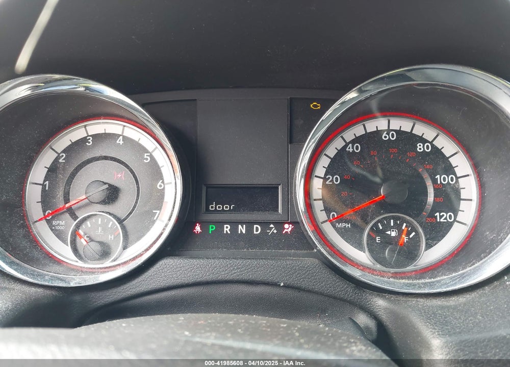 2017 DODGE GRAND CARAVAN VIN: 2C4RDGCG1HR561127