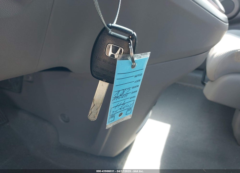2010 HONDA CR-V VIN: 3CZRE3H39AG701619