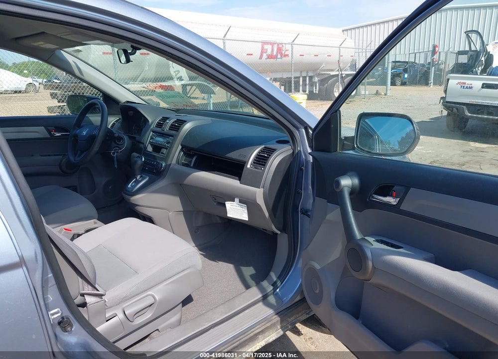 2010 HONDA CR-V VIN: 3CZRE3H39AG701619