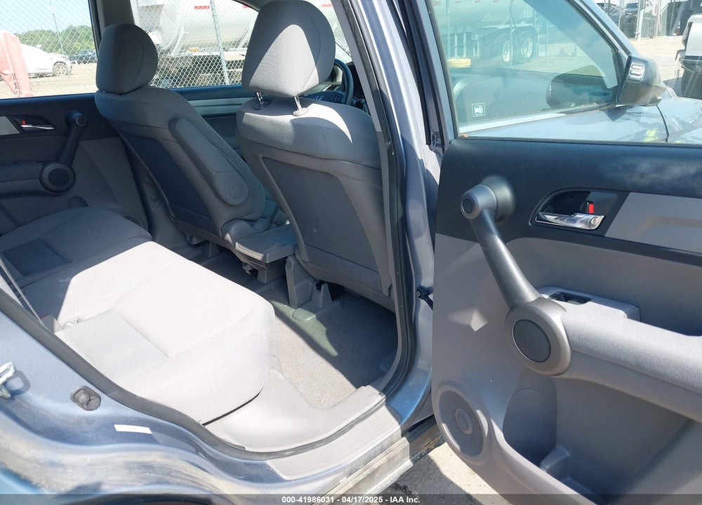2010 HONDA CR-V VIN: 3CZRE3H39AG701619