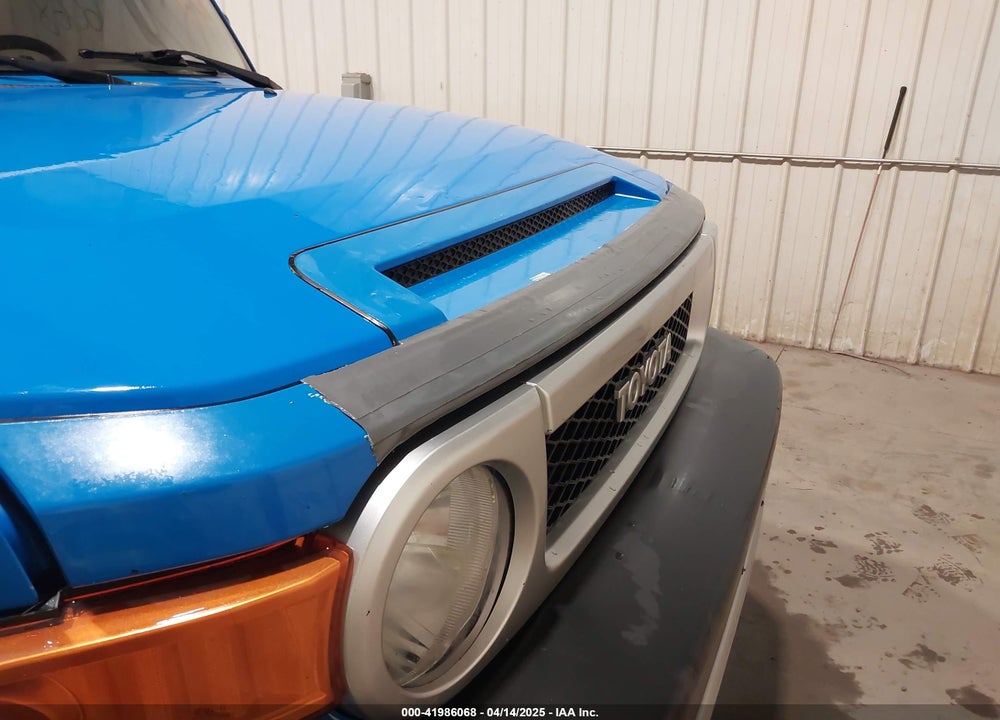 2008 TOYOTA FJ CRUISER VIN: JTEBU11F38K018980