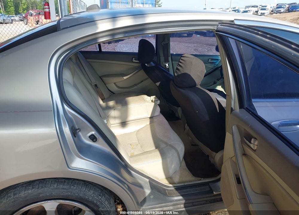 2004 INFINITI G35 VIN: JNKCV51EX4M606649