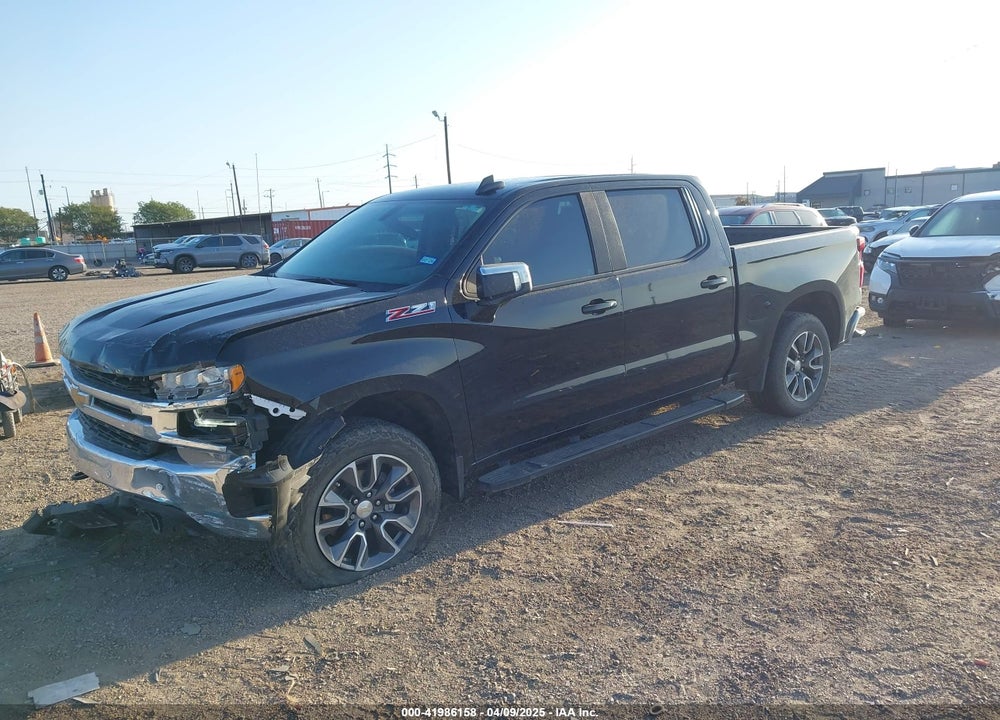 2022 CHEVROLET SILVERADO 1500 LTD 4WD SHORT BED LT VIN: 3GCUYDED3NG173415