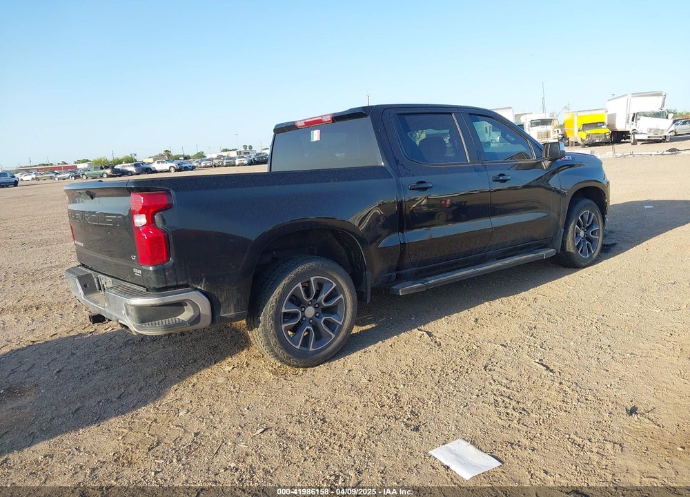 2022 CHEVROLET SILVERADO 1500 LTD 4WD SHORT BED LT VIN: 3GCUYDED3NG173415