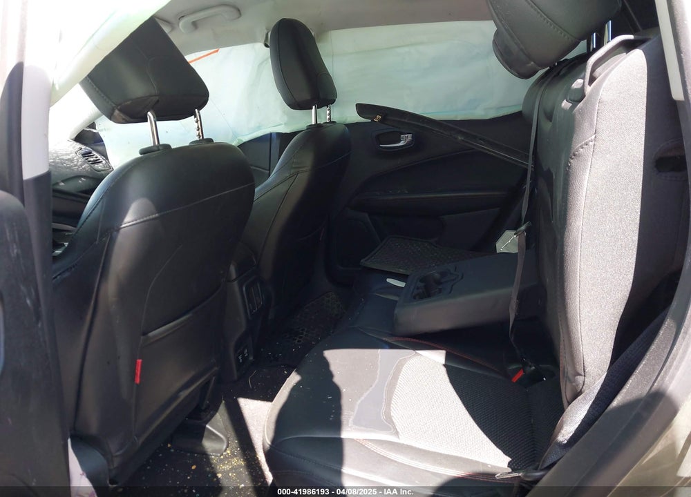2018 JEEP COMPASS VIN: 3C4NJDDB0JT241163