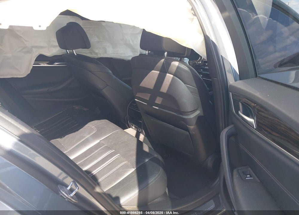 2018 BMW 5 SERIES VIN: WBAJA7C54JWA74490