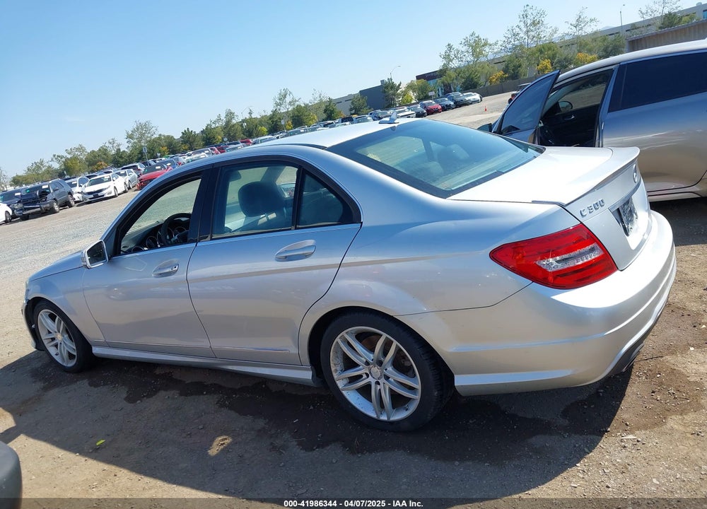 2013 MERCEDES-BENZ C CLASS VIN: WDDGF8AB6DR299318