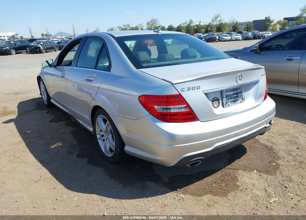 2013 MERCEDES-BENZ C CLASS VIN: WDDGF8AB6DR299318