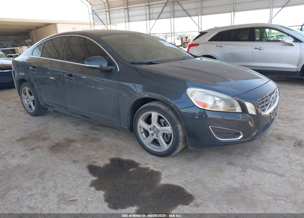 2013 VOLVO S60 T5 PLATINUM VIN: YV1612FS4D2217471