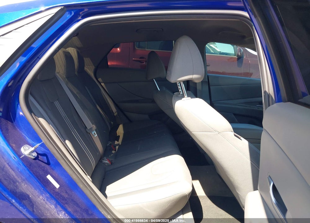 2023 HYUNDAI ELANTRA SEL VIN: KMHLM4AG1PU484361