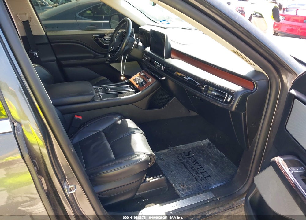 2020 LINCOLN AVIATOR RESERVE VIN: 5LM5J7XC4LGL28568