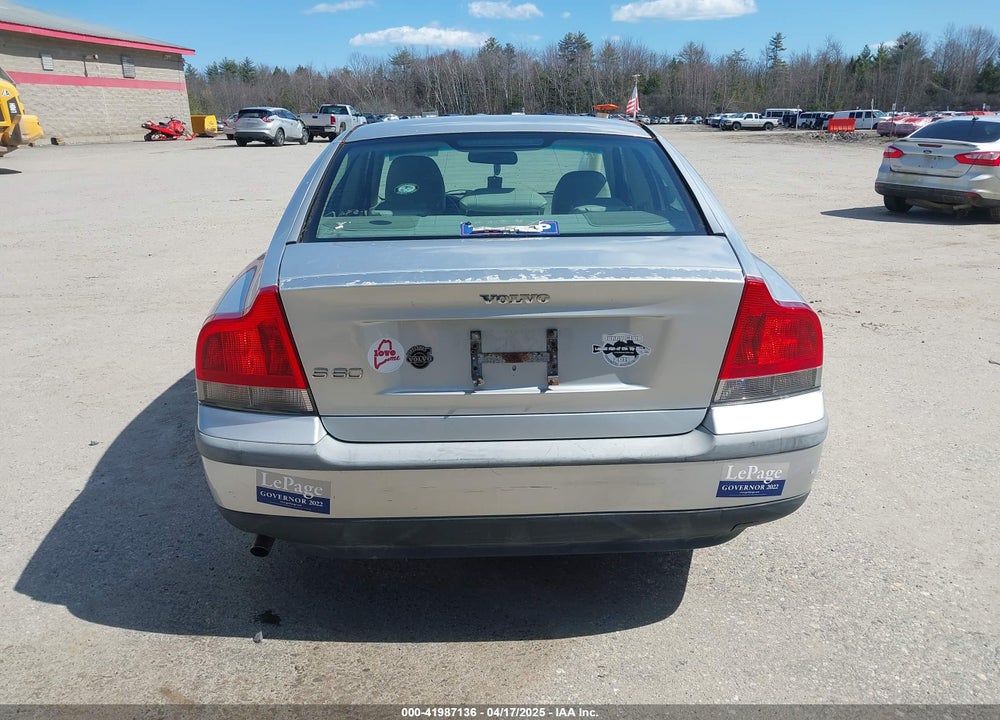 2004 VOLVO S60 2.4 VIN: YV1RS61T242361425