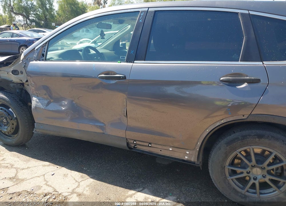 2016 HONDA CR-V VIN: 3CZRM3H32GG710545